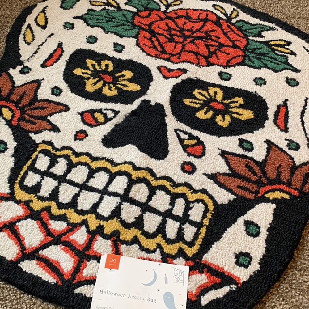 NWT SKULL HOOKED 100% POLYESTER THROW BATHROOM HOUSE RUG BLACK/COLORFUL 34”x34” - Picture 8 of 16